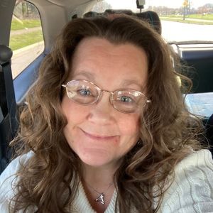 Meet your Posher, Michele